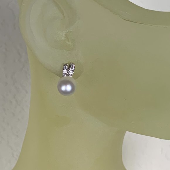NEW Fancy Genuine Pearl & CZs Stud Earrings in Real Silver (not plated) - Picture 9 of 9